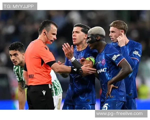 西甲精彩对决切尔西与曼城战成平局神扑时刻引发全场热议