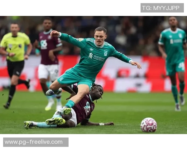 中超精彩对决利物浦大胜多特蒙德争议判罚引发全场热议