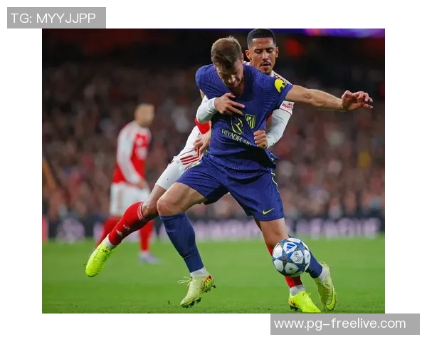 巴黎圣日耳曼友谊赛大胜阿森纳五球零封引发全场热议数据分析尽显实力