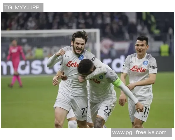 德甲大战莱比锡3-0曼城神奇扑救点燃全场气氛与转会风波